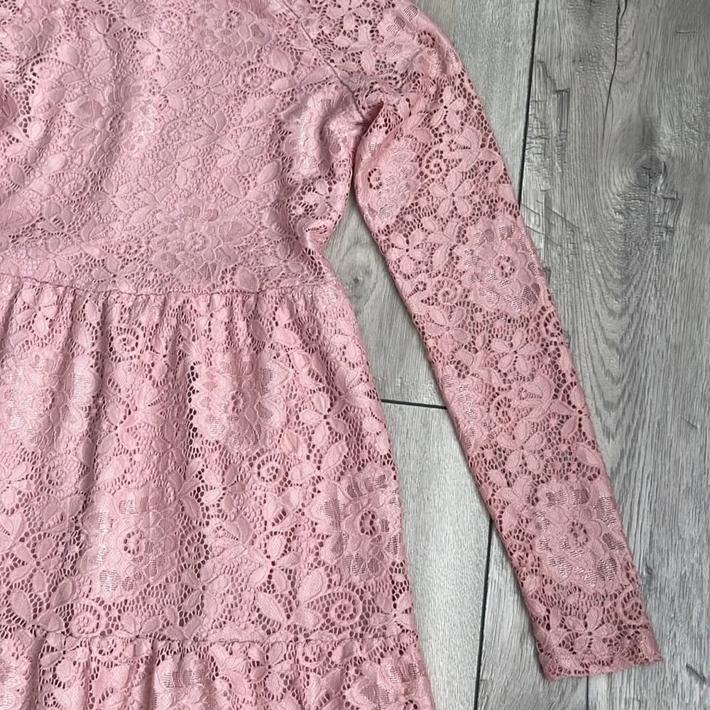 Art Class Girl Rose Stretch Lace Dress Size XL (14/16)